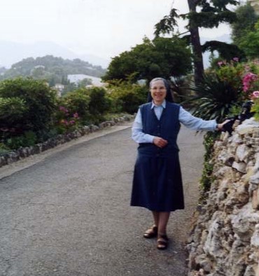 Sanson Esterina - figlia di Giovanni e Papa Elisa (consacrata con il nome di Suor Giovanna)